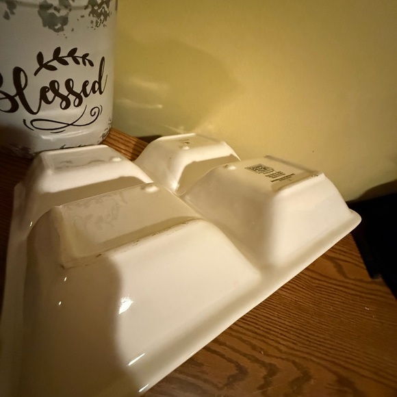 Snowman Holiday Dish Set with Red and Blue Accents - Picture 3 of 6